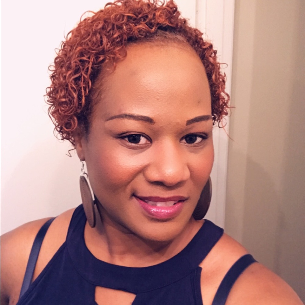 Meet your Posher, Destiny